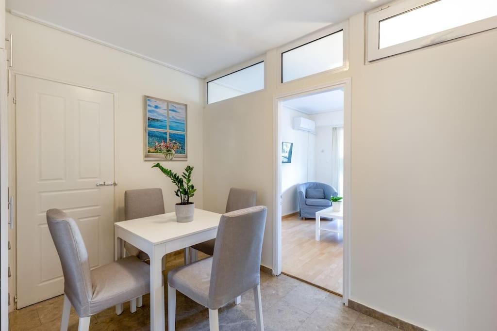Ferienwohnung Glyfada Center Sea View Apt Athen Exterior foto
