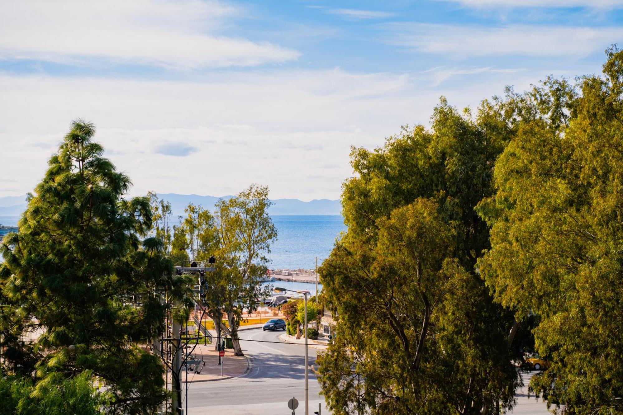Ferienwohnung Glyfada Center Sea View Apt Athen Exterior foto